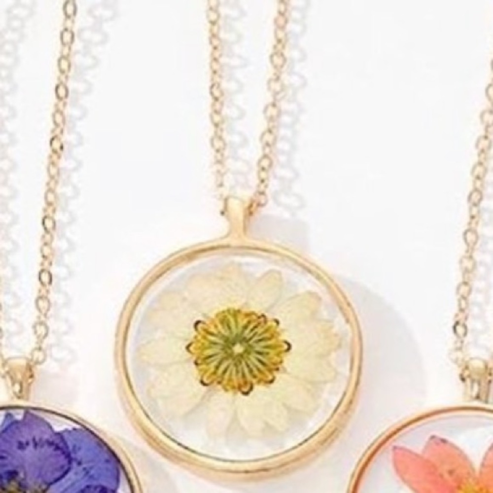 🌼chamomile chain necklace 🌼